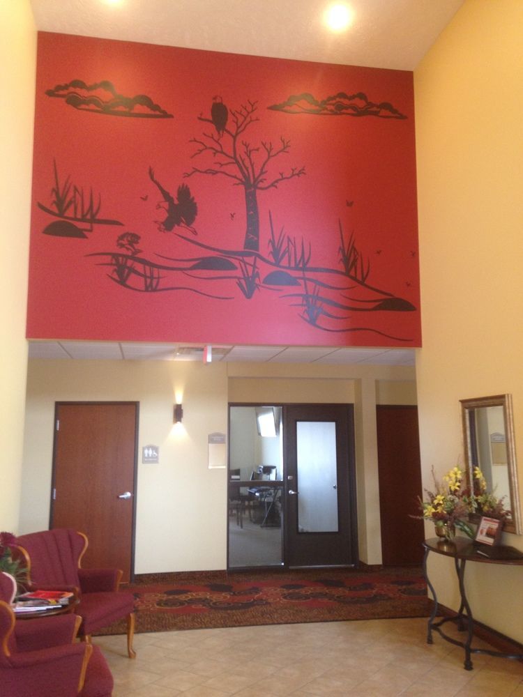 The Edgewood Hotel And Suites Fairbury 외부 사진